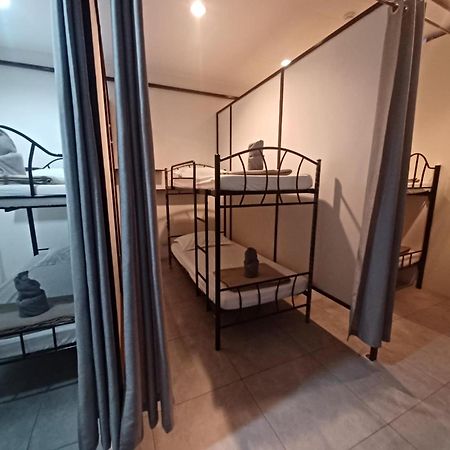 2020 Travelers Inn Ντουμαγκέτ Εξωτερικό φωτογραφία