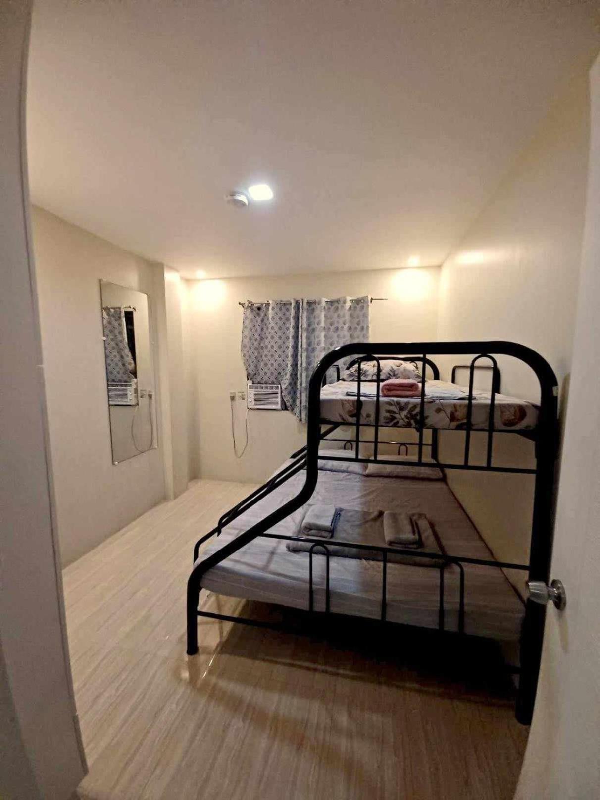 2020 Travelers Inn Ντουμαγκέτ Εξωτερικό φωτογραφία