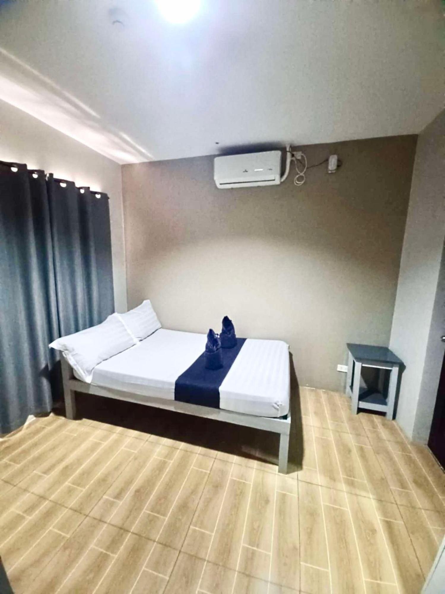2020 Travelers Inn Ντουμαγκέτ Εξωτερικό φωτογραφία
