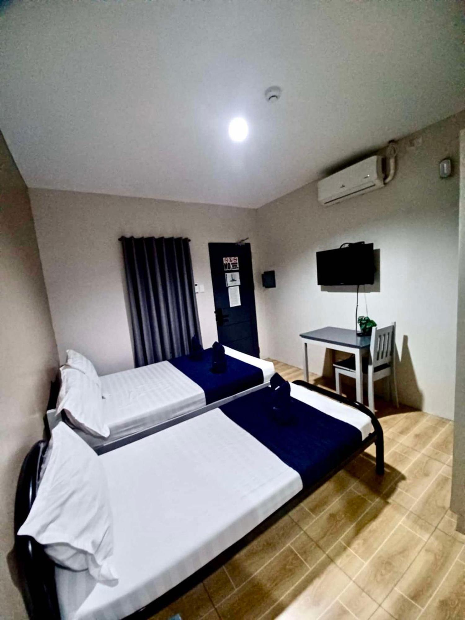 2020 Travelers Inn Ντουμαγκέτ Εξωτερικό φωτογραφία